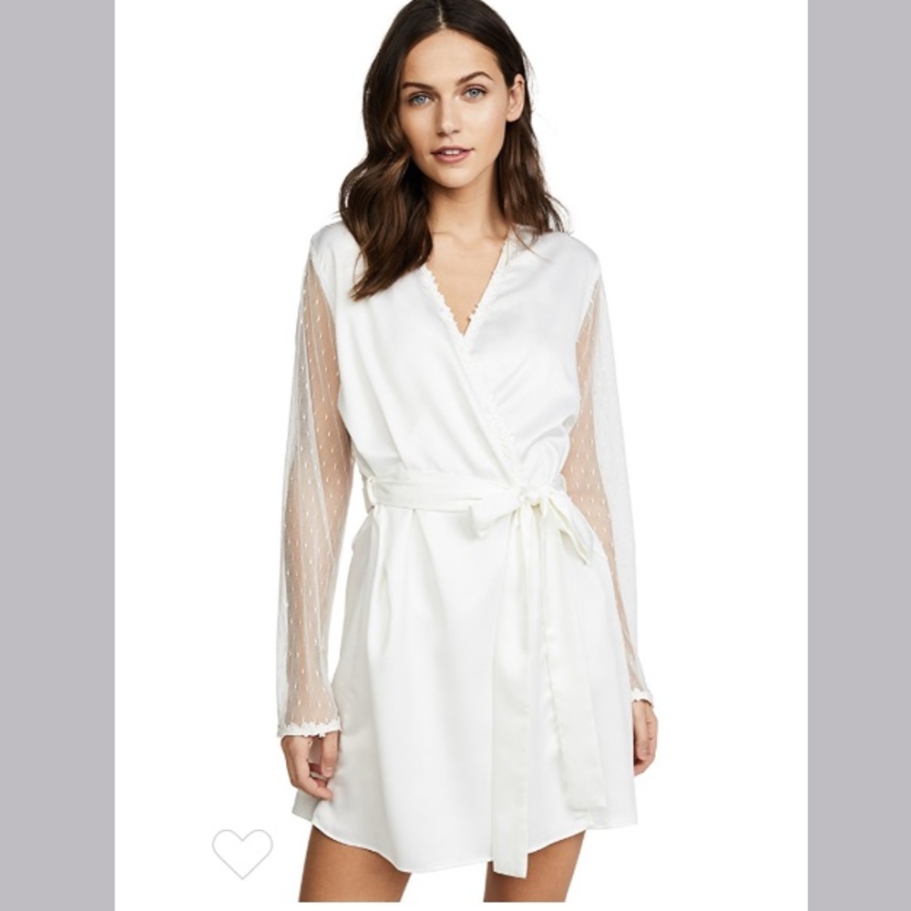Flora Nikrooz Showstopper Charmeuse Robe Ivory
